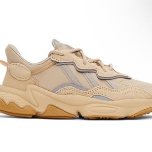 Beige Ozeego shoes